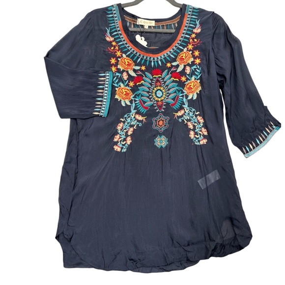All About Her Womens Boho Tunic Top Floral Embroidered 3 Quarter Sleeve Navy S - Picture 1 of 13